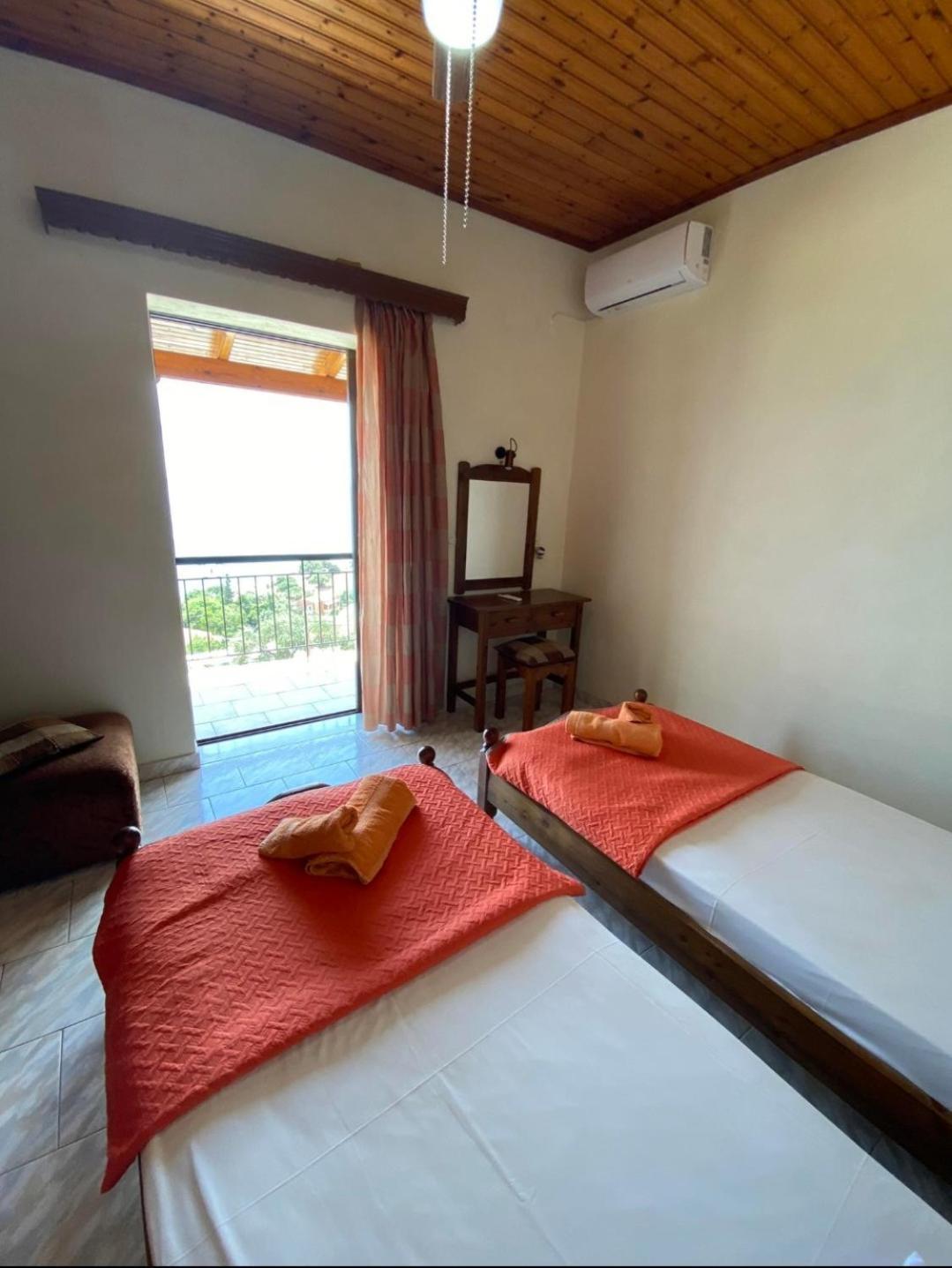 Emilios See View Apartment Барбати Экстерьер фото