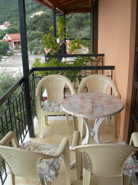 Emilios See View Apartment Барбати Экстерьер фото